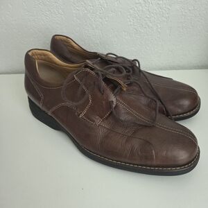 Johnston & Murphy Brown Leather Oxfords Timeless Design